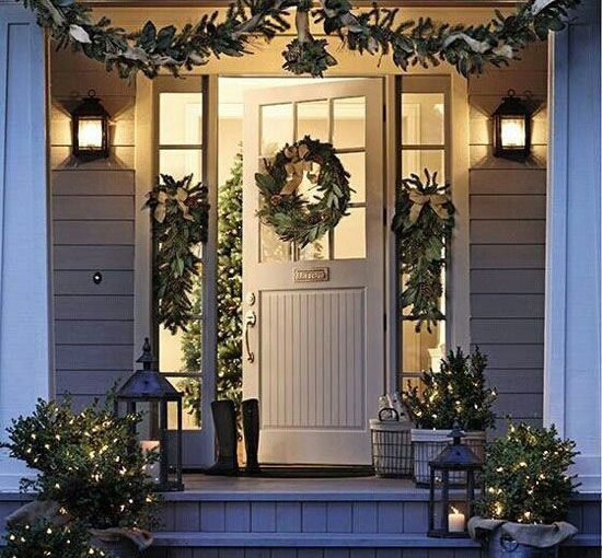 5 Outdoor Holiday Decorating Ideas for Your Bomanite Driveway & Walkway